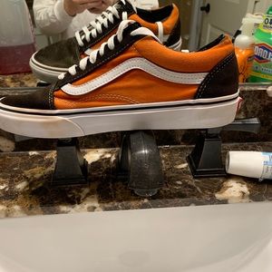 custom vans and comes with box